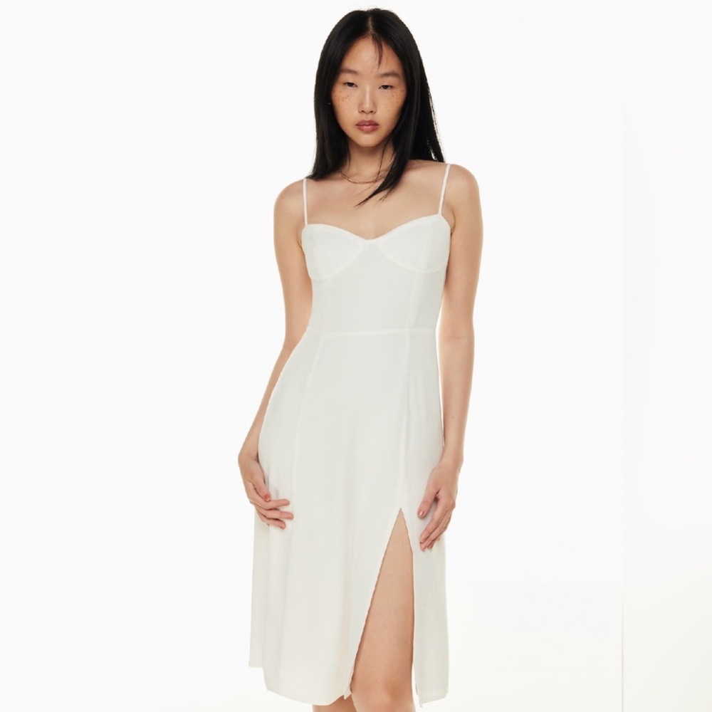 Aritiza Sunday Best - Spaghetti Strap Floral Bustier Viola Midi Dress